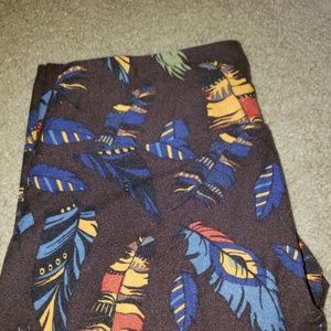 Feather leggings